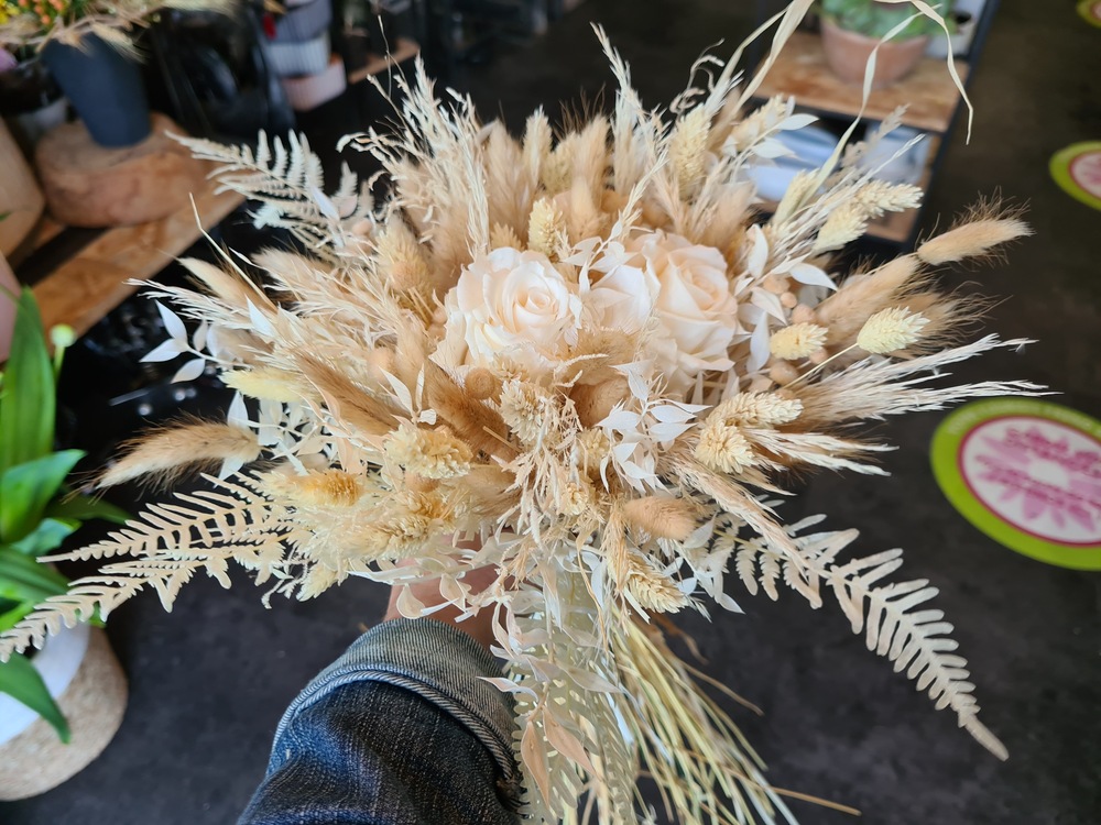 bouquets de fleurs séchées